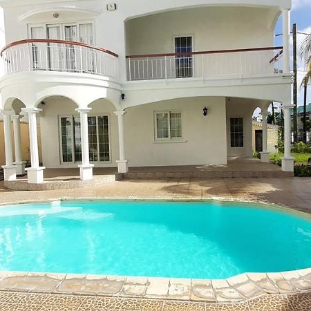 Villa Le Mirage A 150M De La Plage Flic-en-Flacq Kültér fotó